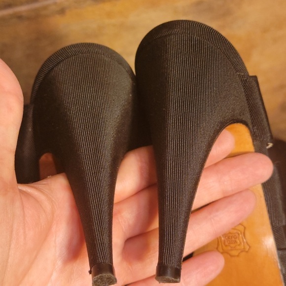 Gianni Versace Pumps - Picture 7 of 8